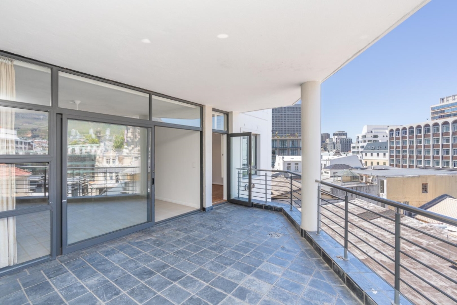 2 Bedroom Property for Sale in Cape Town City Centre Western Cape